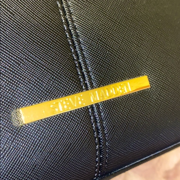 Purse - Picture 2 of 7